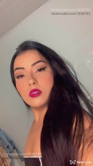 Acompanhante mulher morena (o) de olhos castanhos em Bragança Paulista Acompanhante mulher morena (o) de olhos castanhos em Bragança Paulista - Laysla