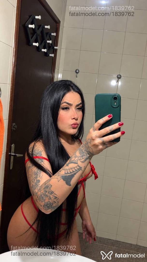 Acompanhante mulher morena (o) de olhos castanhos - Laysla