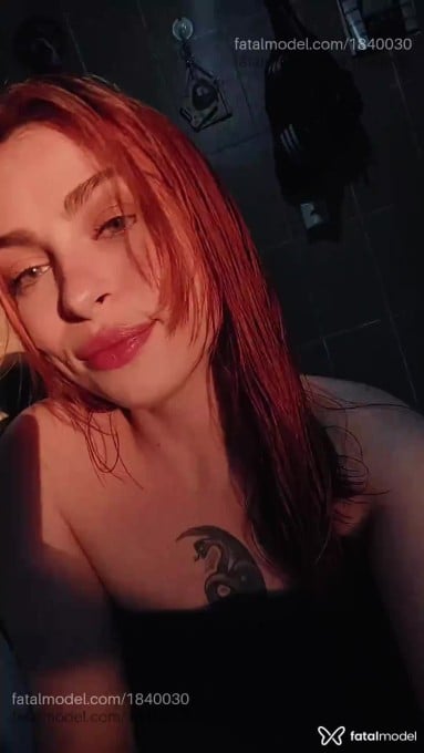 Acompanhante mulher ruiva (o) de olhos verdes em Porto Alegre - Paula