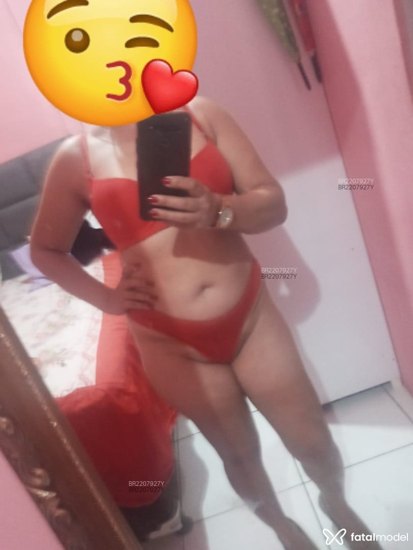 Acompanhante mulher loira (o) de olhos verdes em Juazeiro do Norte - Palomar Duarte