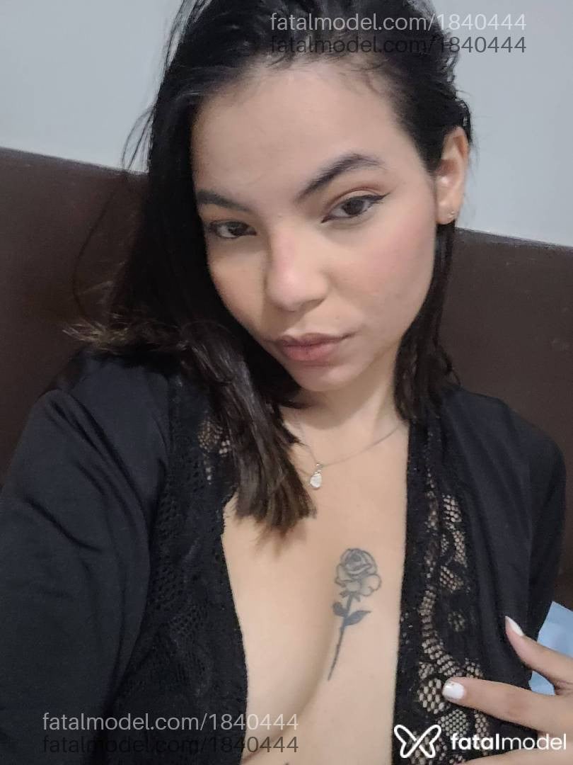 Acompanhante mulher morena (o) de olhos castanhos em Teresina - Ana