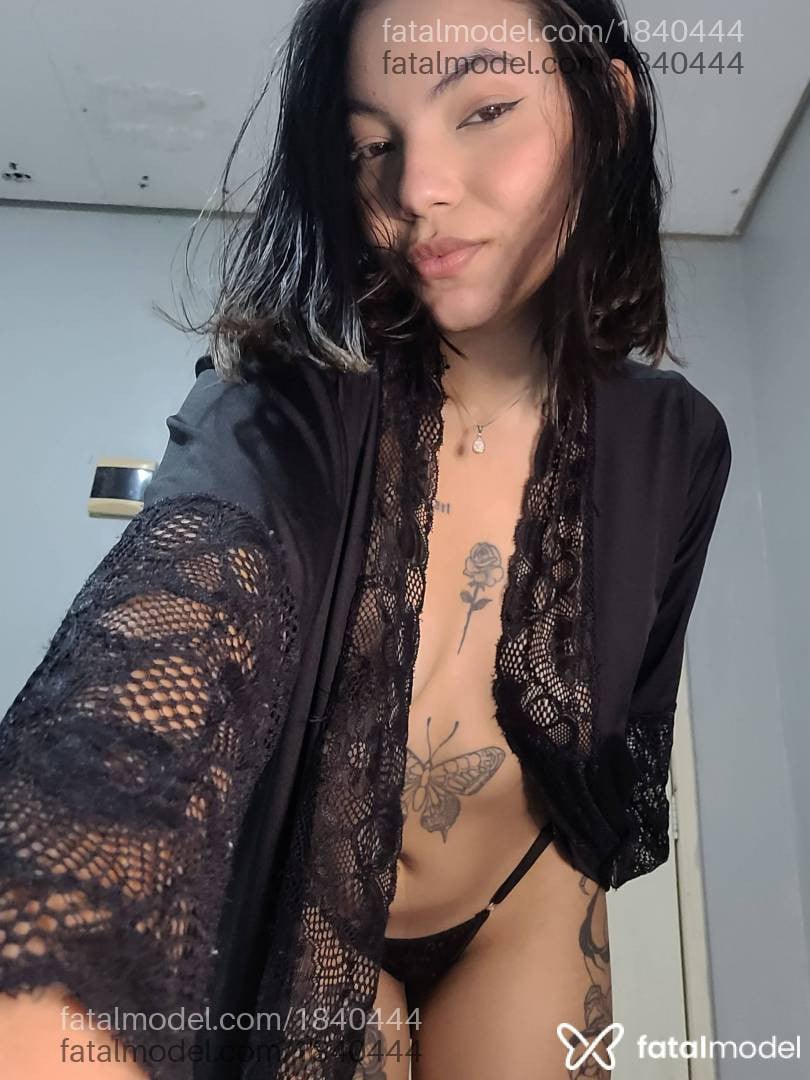 Acompanhante mulher morena (o) de olhos castanhos em Teresina - Ana