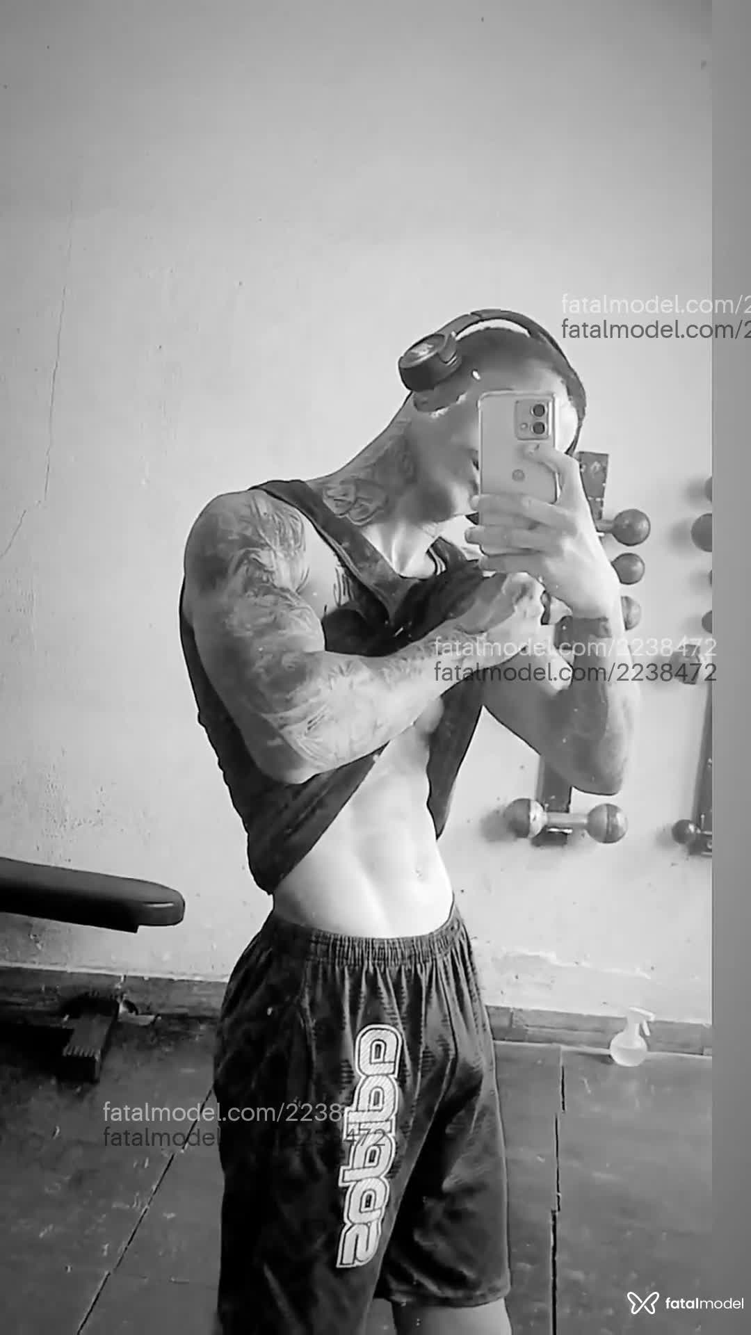 Acompanhante homem morena (o) de olhos mel em Goiânia - Mendes