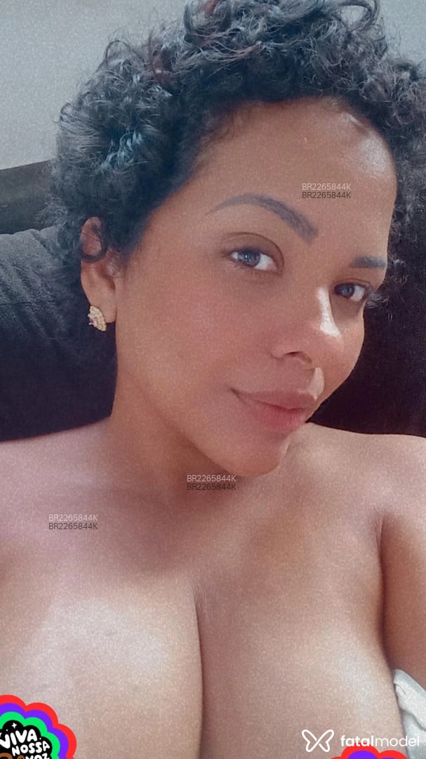 Acompanhante mulher morena (o) de olhos castanhos em Virtual Acompanhante mulher morena (o) de olhos castanhos em Virtual - Nathyparaense