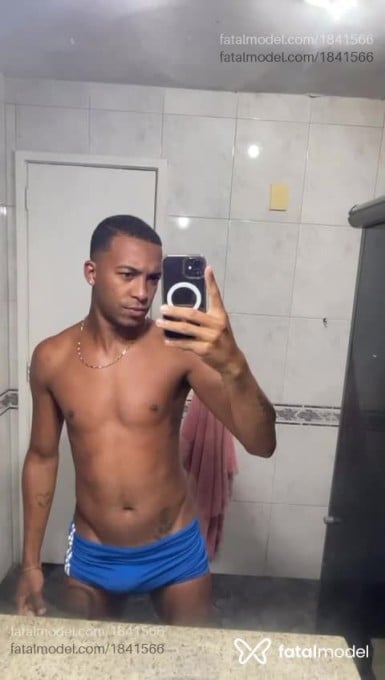 Acompanhante homem morena (o) de olhos pretos em Rio de Janeiro - Davi Luccas