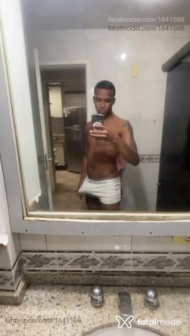 Acompanhante homem morena (o) de olhos pretos em Rio de Janeiro - Davi Luccas