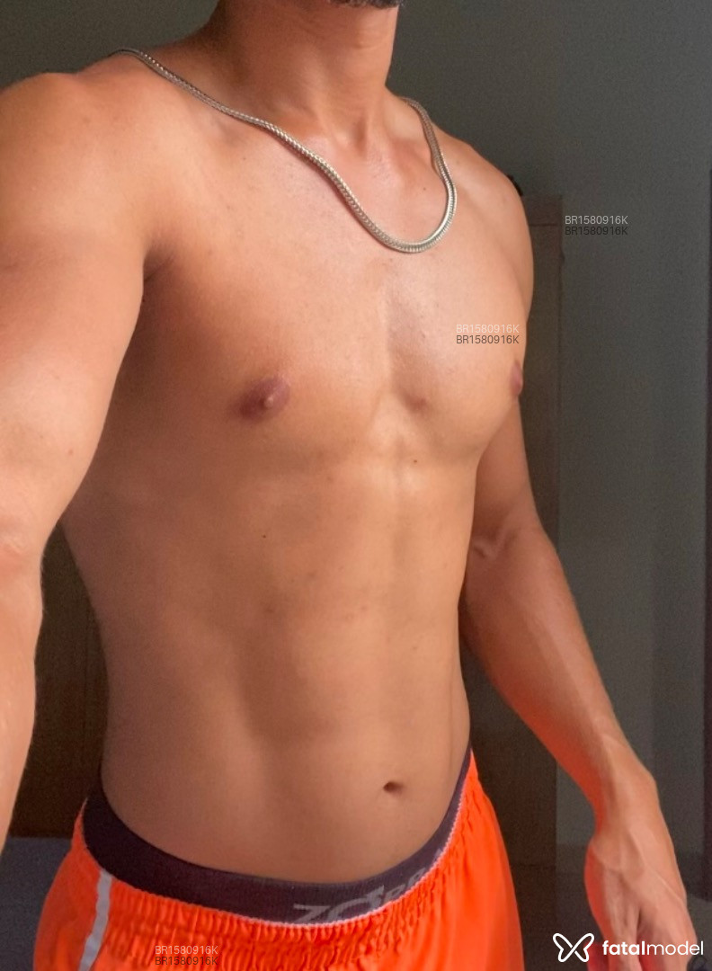 Acompanhante homem morena (o) de olhos castanhos em Rio de Janeiro Acompanhante homem morena (o) de olhos castanhos em Rio de Janeiro - Luigi
