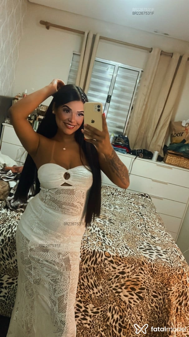 Acompanhante mulher com cabelo castanho de olhos castanhos - Gabriele