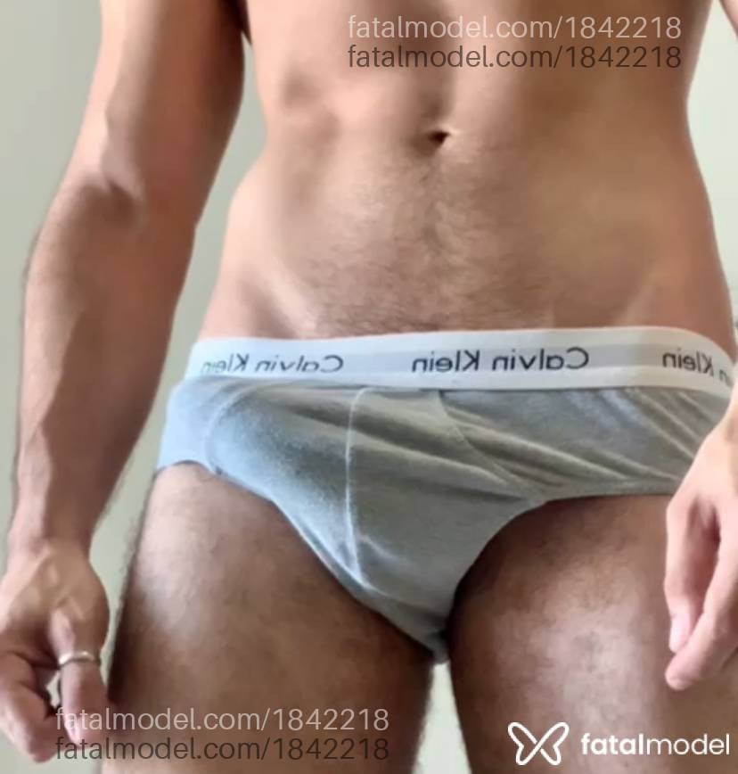Acompanhante homem com cabelo castanho de olhos castanhos em Ipatinga - Arthur Vasco