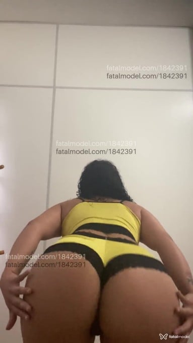 Acompanhante mulher morena (o) de olhos castanhos em Florianópolis - Estela