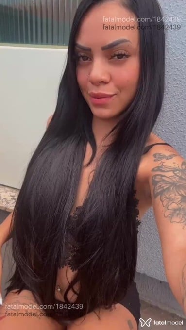 Acompanhante mulher morena (o) de olhos pretos em Ouro Branco - Sarah