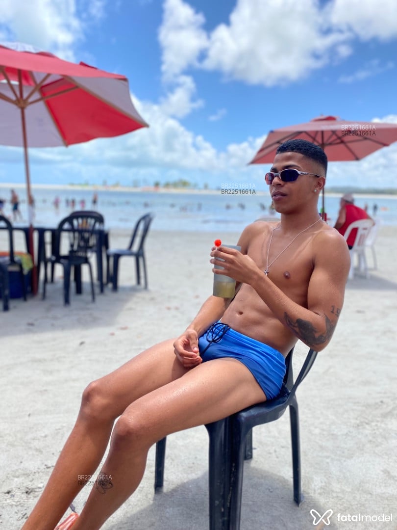 Acompanhante homem morena (o) de olhos pretos em Feira de Santana - Jeferson Santos