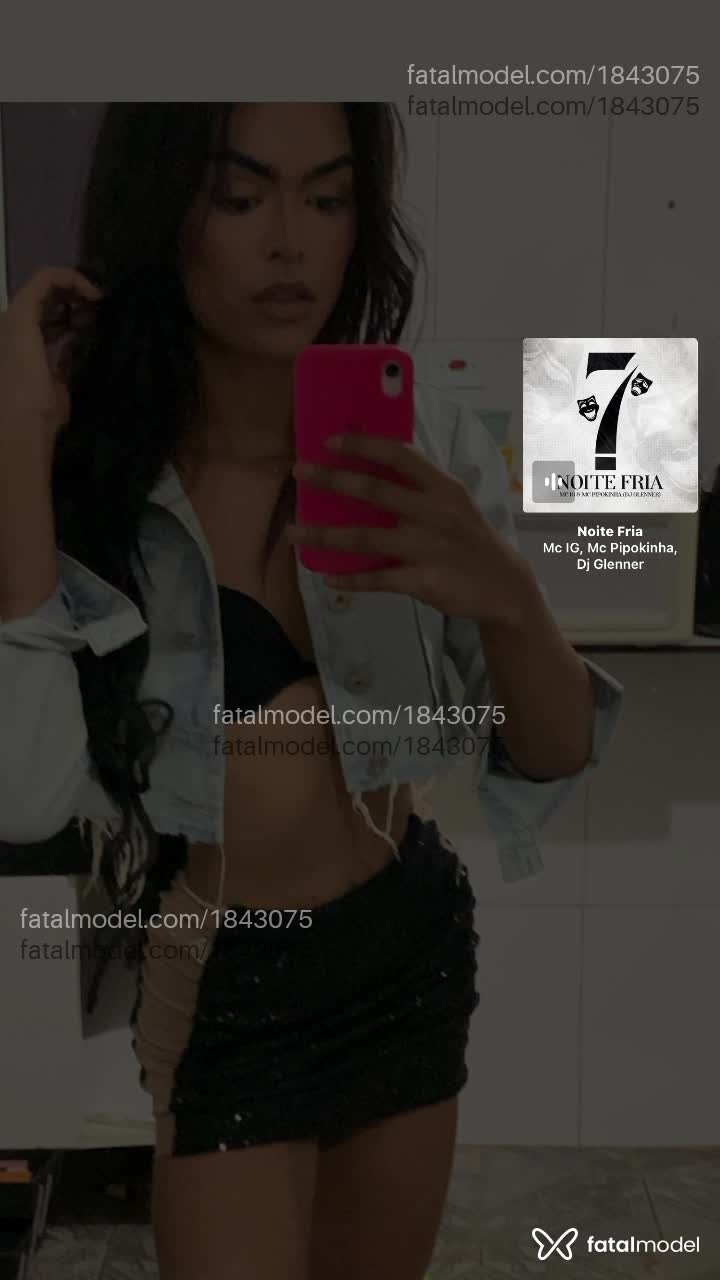 Acompanhante mulher trans morena (o) de olhos castanhos em São Paulo - Alice Bianchi
