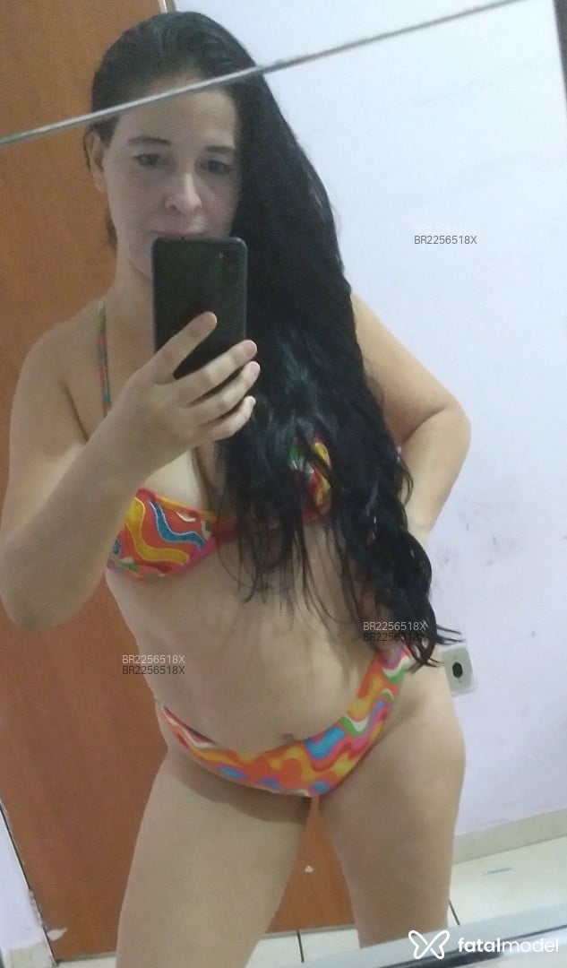 Acompanhante mulher morena (o) de olhos castanhos em Ribeirão Preto Acompanhante mulher morena (o) de olhos castanhos em Ribeirão Preto - Melissa