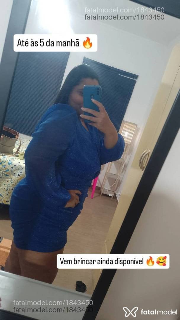 Acompanhante mulher morena (o) de olhos castanhos - Paola