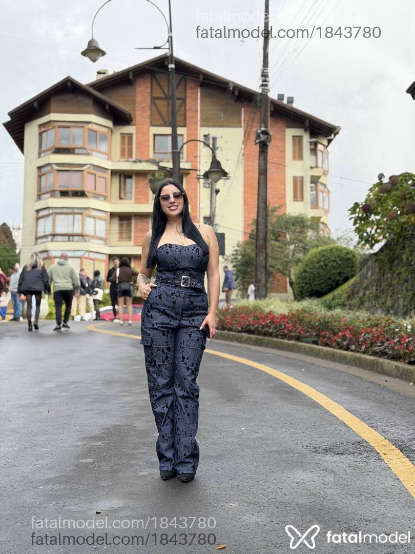 Acompanhante mulher morena (o) de olhos castanhos em Marau - Eduardachiesa