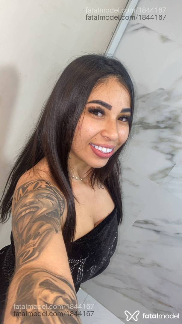 Acompanhante mulher morena (o) de olhos castanhos em Extrema - Isabella