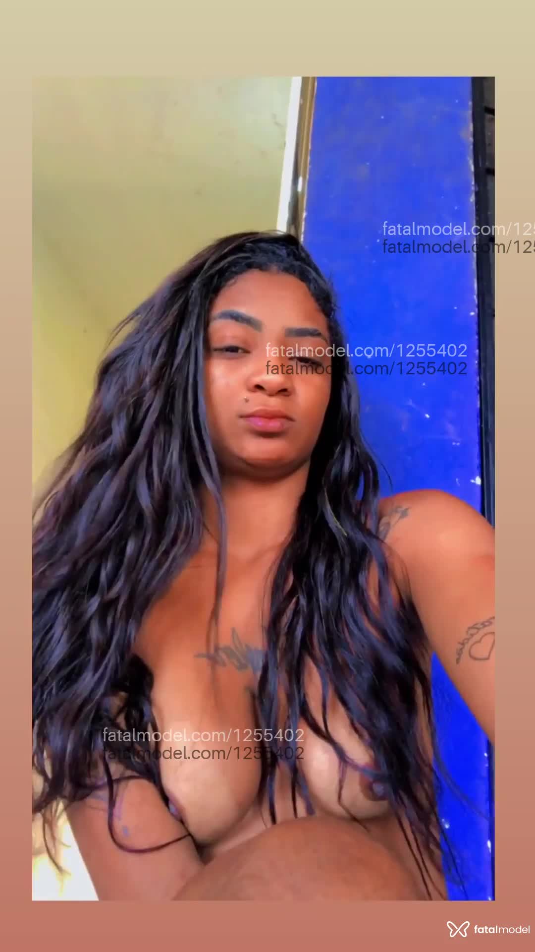 Acompanhante mulher morena (o) de olhos castanhos em Rio das Ostras - Perolaindia