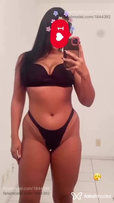 Acompanhante mulher morena (o) de olhos castanhos em Cascavel - Sophie