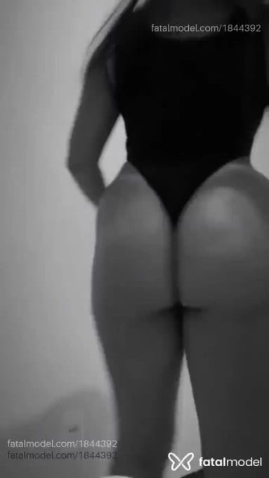 Acompanhante mulher morena (o) de olhos castanhos em Cascavel - Sophie