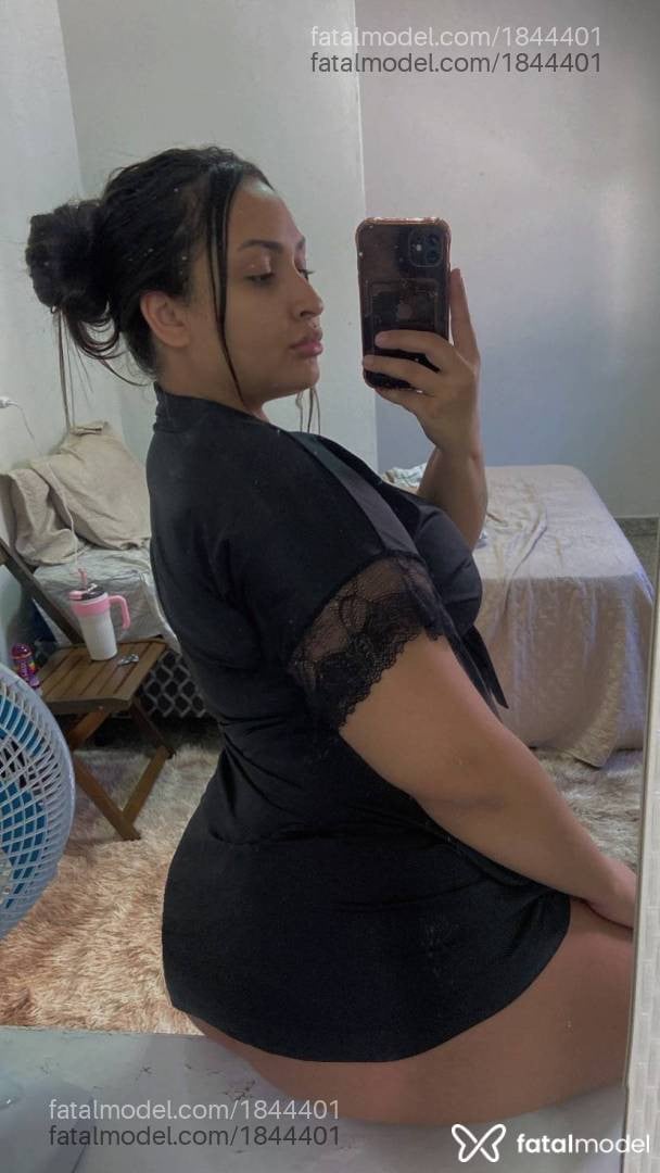 Acompanhante mulher com cabelo castanho de olhos castanhos em Itajubá - Maya