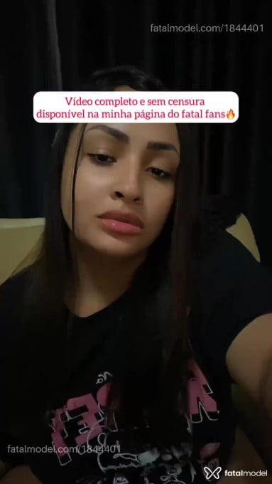 Acompanhante mulher com cabelo castanho de olhos castanhos - Maya