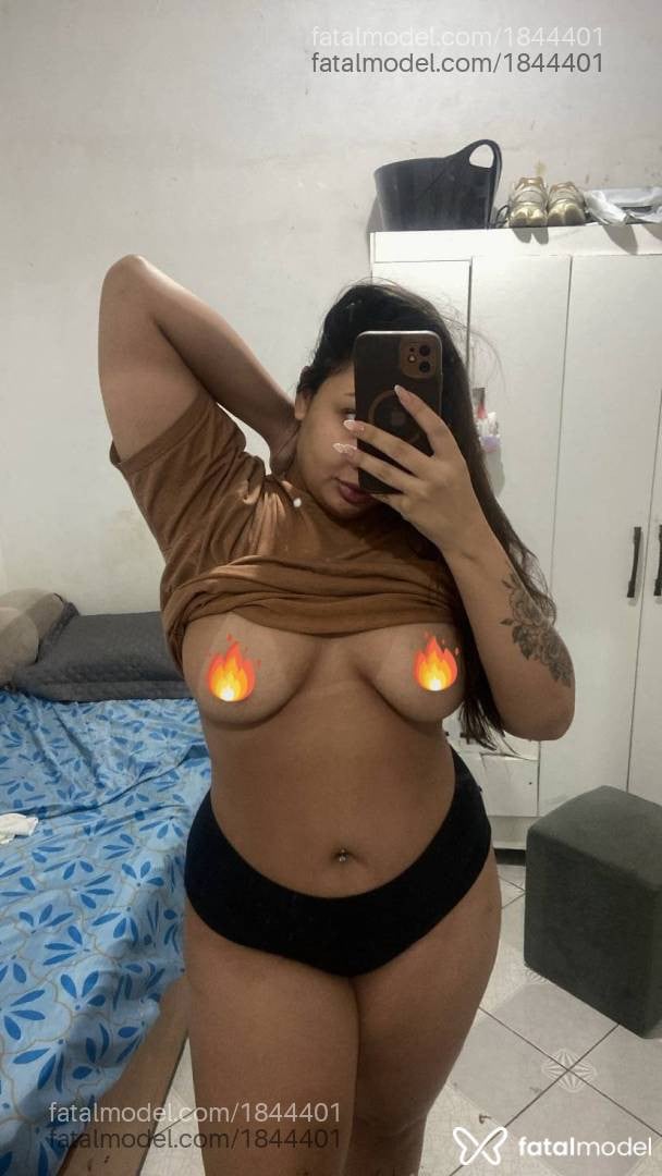 Acompanhante mulher com cabelo castanho de olhos castanhos em Itajubá - Maya