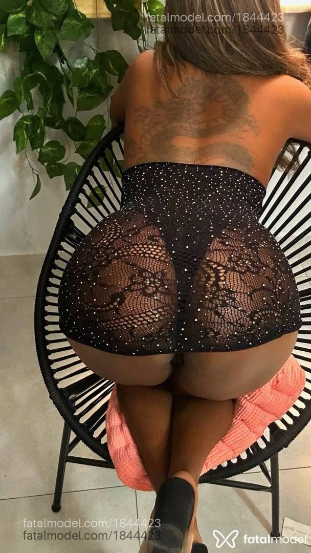 Acompanhante mulher morena (o) de olhos castanhos em Rio de Janeiro - Pantera