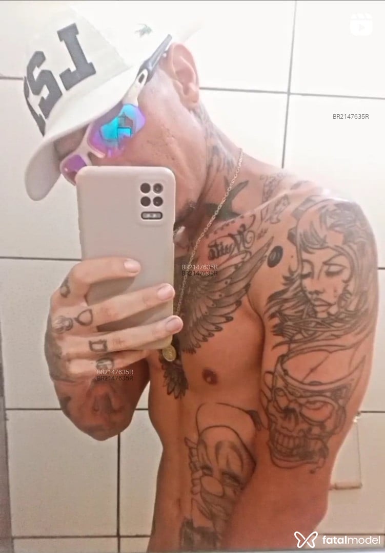 Acompanhante homem morena (o) de olhos mel em São Paulo - Ouro Rose