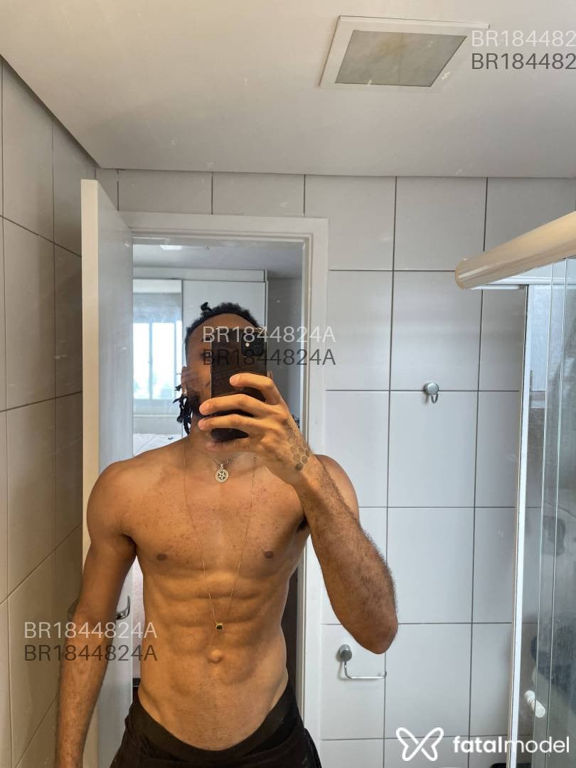 Acompanhante homem morena (o) de olhos pretos em São Paulo - Dylan Boss
