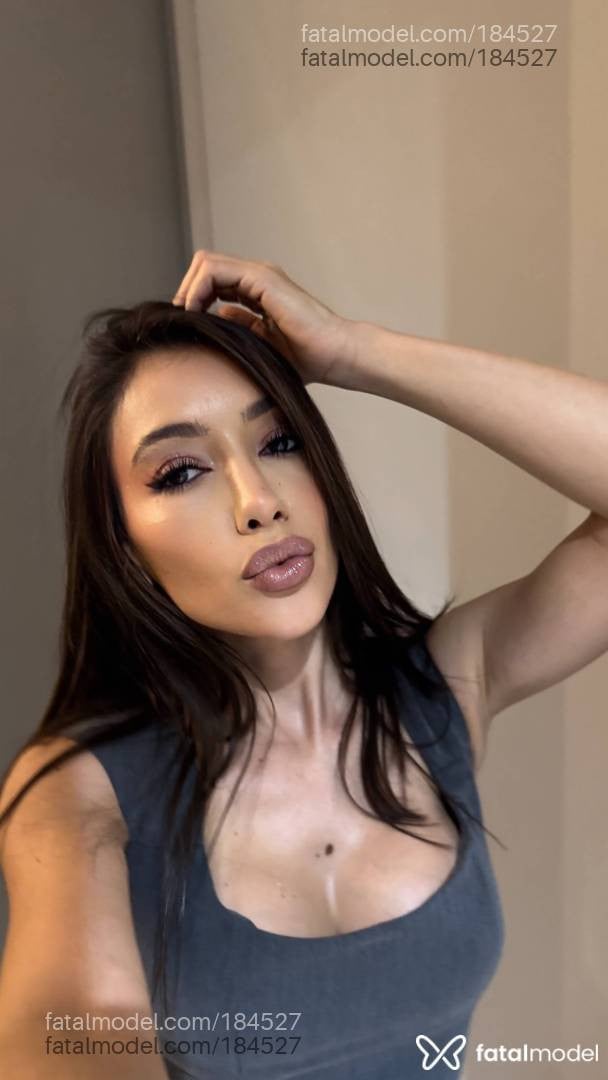 Acompanhante mulher com cabelo castanho de olhos castanhos em São Paulo - Jessica Pacheco