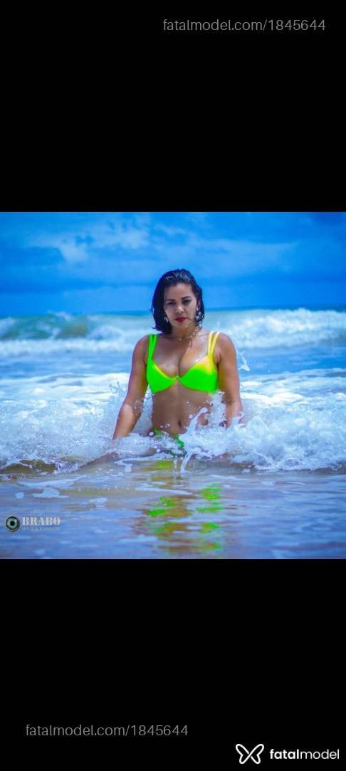 Acompanhante mulher morena (o) de olhos castanhos em Maceió - Karla Bras