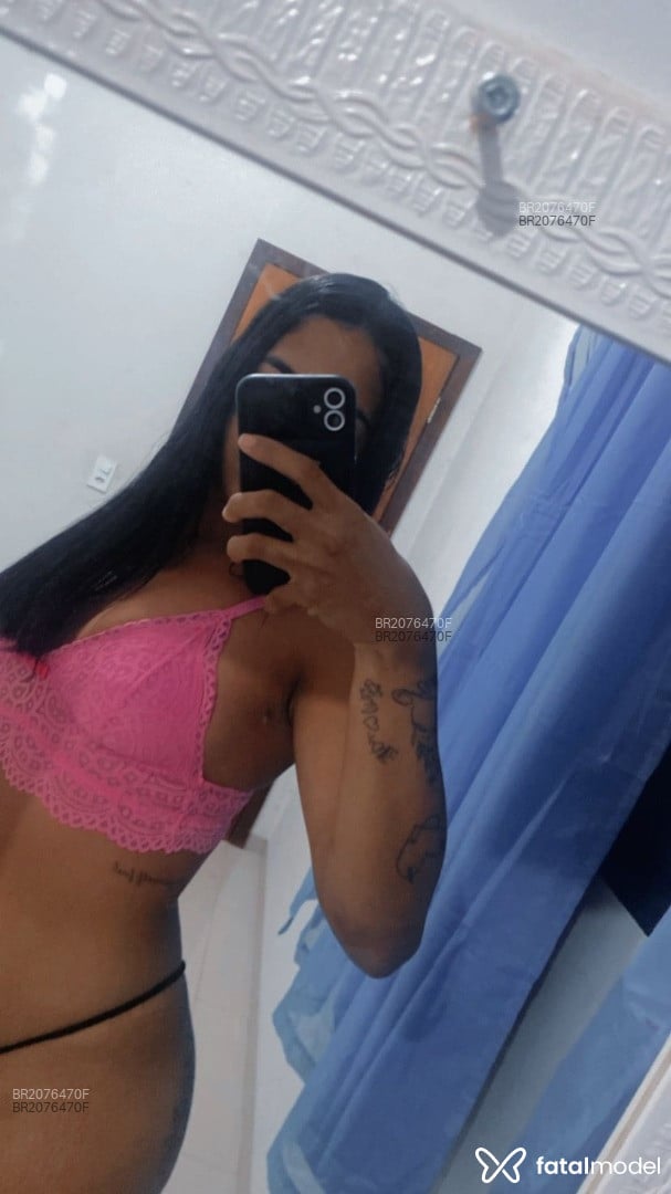 Acompanhante mulher morena (o) de olhos castanhos - Elisa Acompanhante mulher morena (o) de olhos castanhos - Elisa