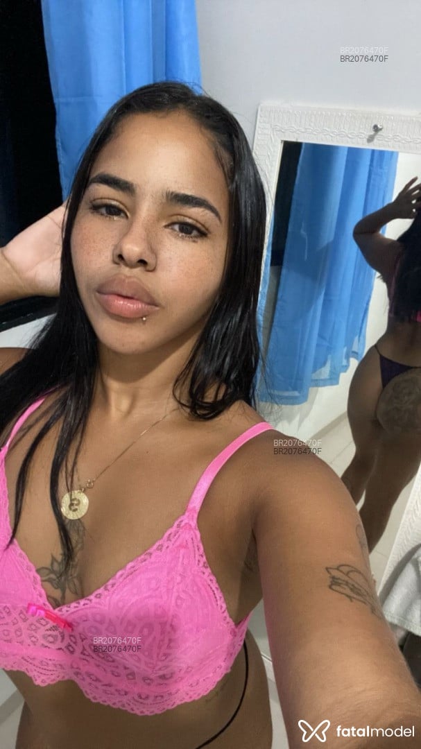 Acompanhante mulher morena (o) de olhos castanhos - Elisa Acompanhante mulher morena (o) de olhos castanhos - Elisa