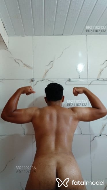 Acompanhante homem morena (o) de olhos castanhos em Virtual - Wilams