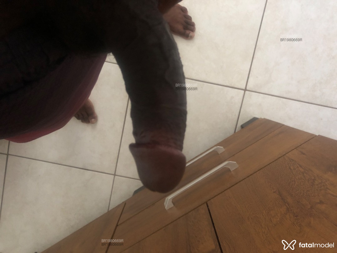 Acompanhante homem com cabelo grisalho de olhos pretos em Pedro Leopoldo Acompanhante homem com cabelo grisalho de olhos pretos em Pedro Leopoldo - Wellington