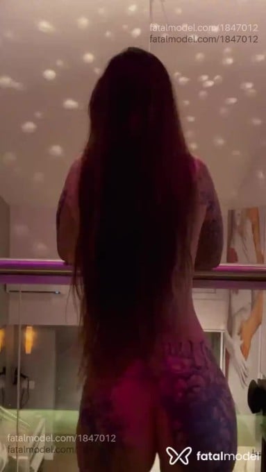 Acompanhante mulher morena (o) de olhos castanhos em Criciúma - Biahh