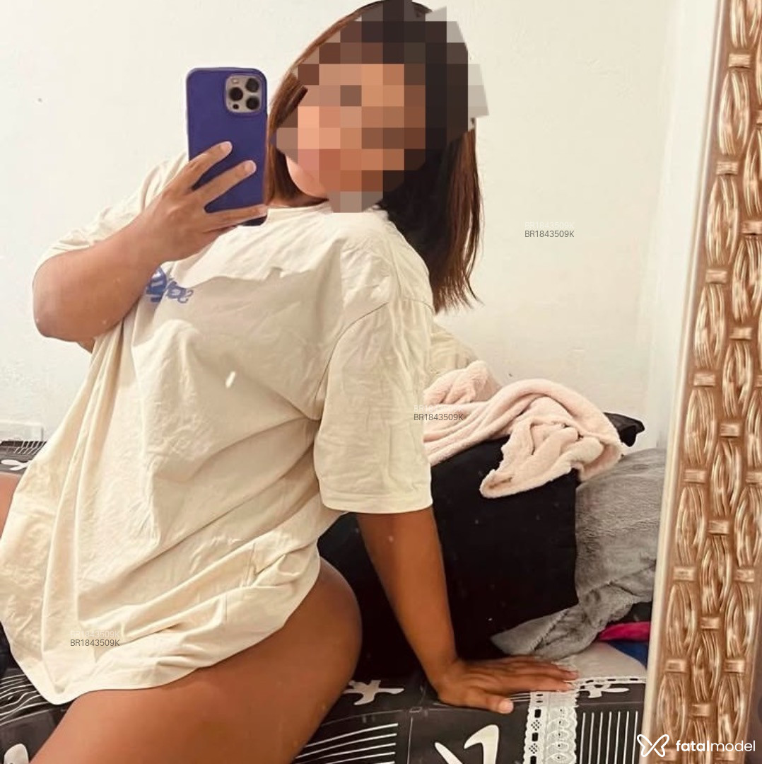 Acompanhante mulher com cabelo castanho de olhos mel em Natal - Ana Luiza