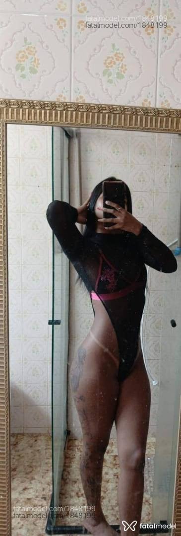 Acompanhante mulher com cabelo castanho de olhos castanhos - Naty Martins