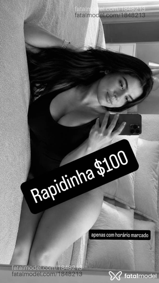 Acompanhante mulher morena (o) de olhos castanhos - Jade Hoffman