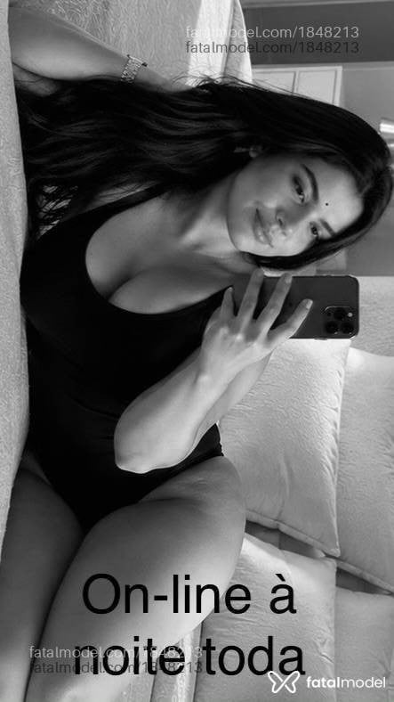 Acompanhante mulher morena (o) de olhos castanhos em Erechim - Jade Hoffman