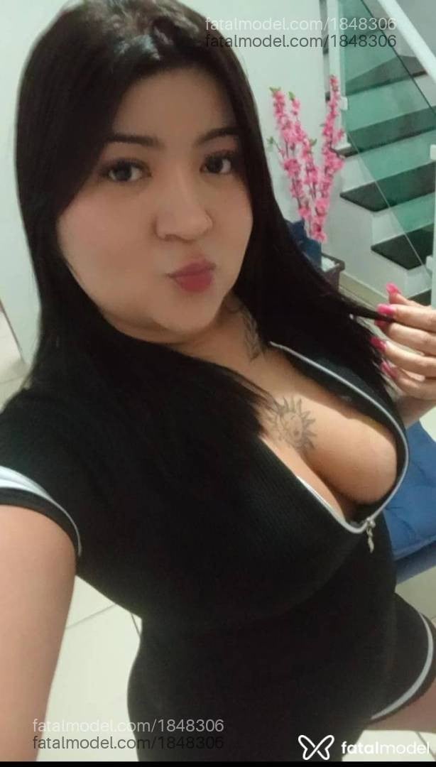 Acompanhante mulher morena (o) de olhos castanhos - Victória Martins