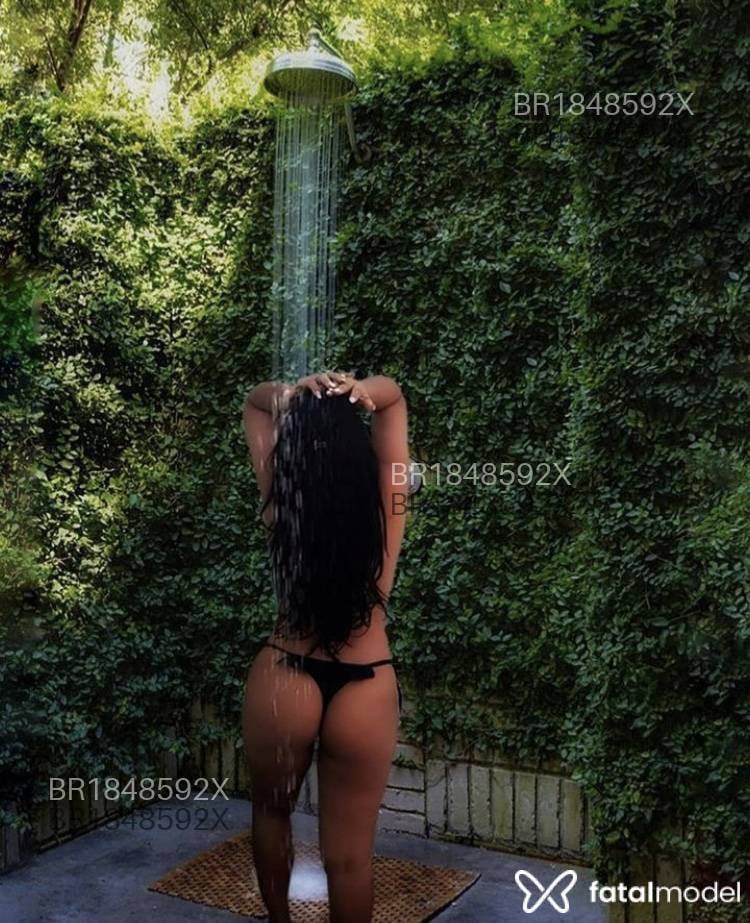Acompanhante mulher morena (o) de olhos castanhos em Rio de Janeiro - Maya Gonçalves
