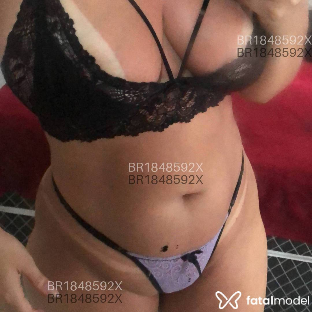 Acompanhante mulher morena (o) de olhos castanhos em Rio de Janeiro - Maya Gonçalves