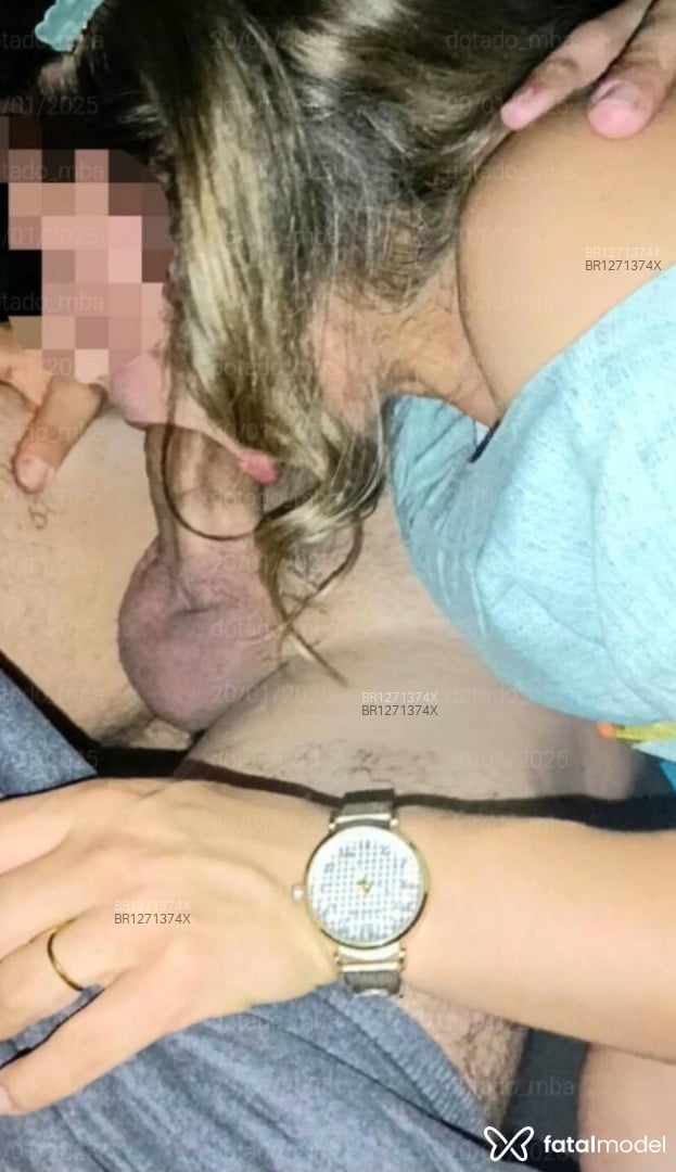 Acompanhante homem com cabelo castanho de olhos verdes - GUSTAVO Acompanhante homem com cabelo castanho de olhos verdes - GUSTAVO