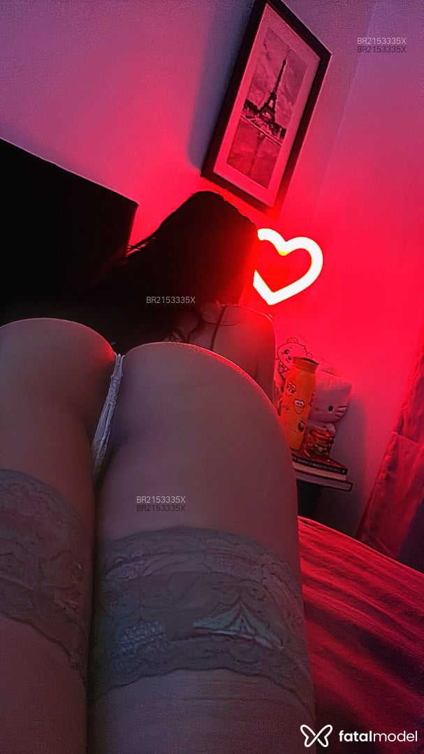 Acompanhante mulher trans morena (o) de olhos pretos em Belo Horizonte - Isabella Duarte