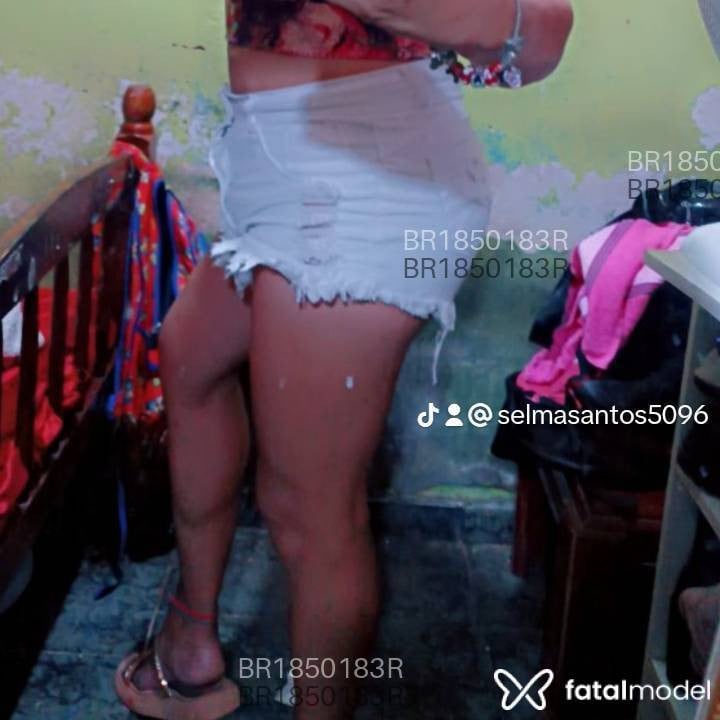 Acompanhante mulher com cabelo castanho de olhos castanhos em Taquarituba Acompanhante mulher com cabelo castanho de olhos castanhos em Taquarituba - Pamela