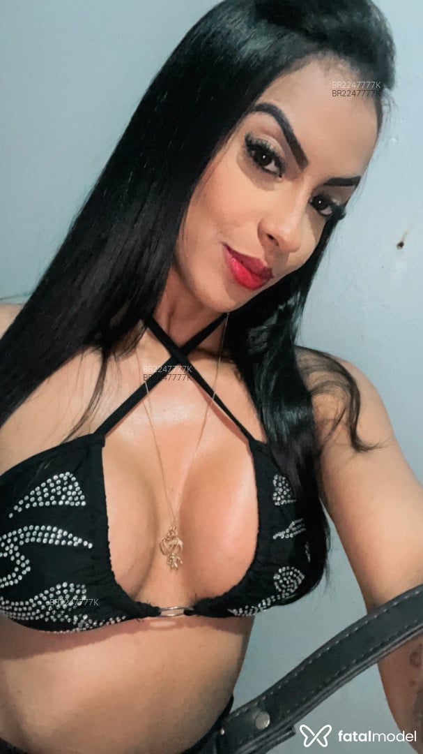 Acompanhante mulher morena (o) de olhos pretos em Ouro Branco Acompanhante mulher morena (o) de olhos pretos em Ouro Branco - Camilla