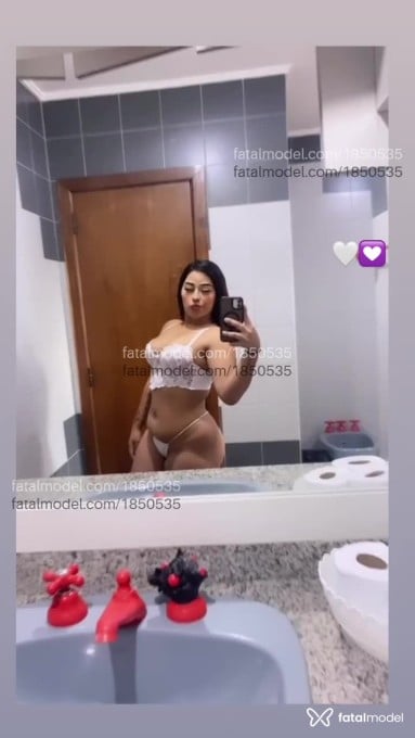 Acompanhante mulher com cabelo castanho de olhos castanhos em Francisco Beltrão Acompanhante mulher com cabelo castanho de olhos castanhos em Francisco Beltrão - Brenda