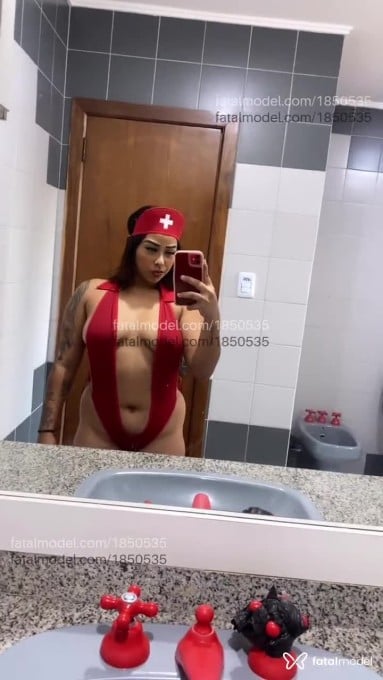 Acompanhante mulher com cabelo castanho de olhos castanhos em Francisco Beltrão Acompanhante mulher com cabelo castanho de olhos castanhos em Francisco Beltrão - Brenda